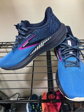 NOT AVAILABLE Brooks Women’s Blue and Navy Running Shoes with Pink Accent